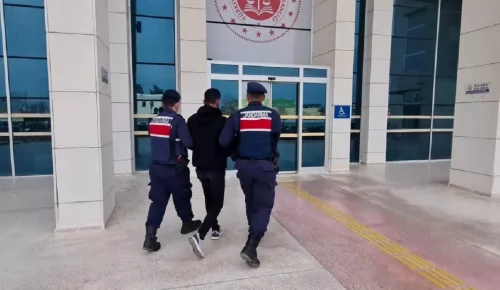 Gaziantep’te jandarma ekipleri tarafından hükümlüler cezaevine gönderildi