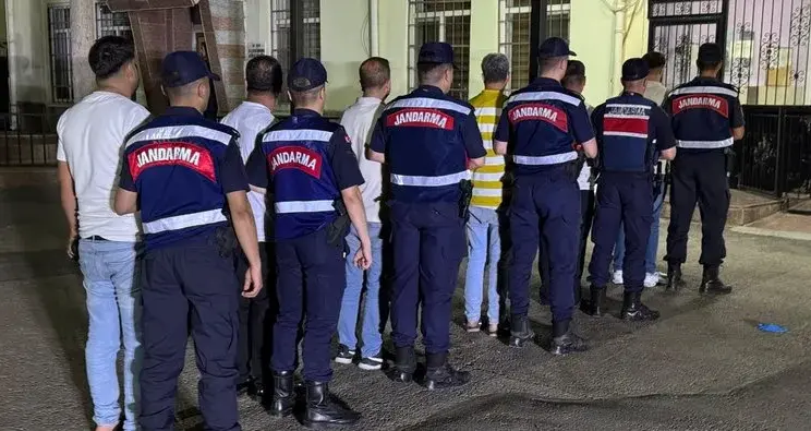 Gaziantep’te tefecilik operasyonu! Faiz borcunu ödemeyenleri yağmalamışlar